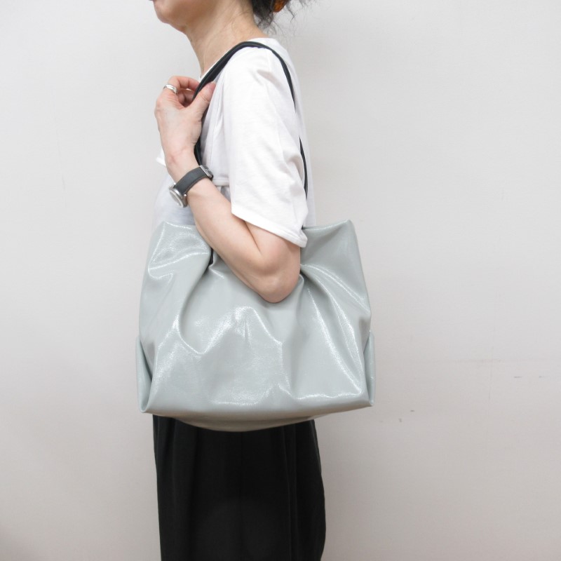 MID GIRL APPLIY ソフトエナメルショルダートート mint/6925451　